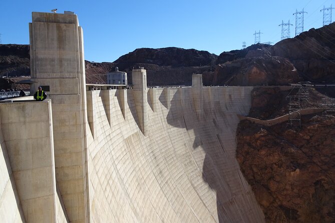 Small Group Hoover Dam, Lake Mead and Boulder City Tour - Hoover Dam from the outside