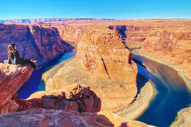 Small-Group Lower Antelope Canyon & Horseshoe Bend Tour w/ Lunch - Horseshoe Bend gives you the big Southwest view
