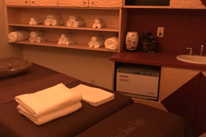 Spa Service: Hot Stone Body Massage with Private Sauna - Key points to know before booking