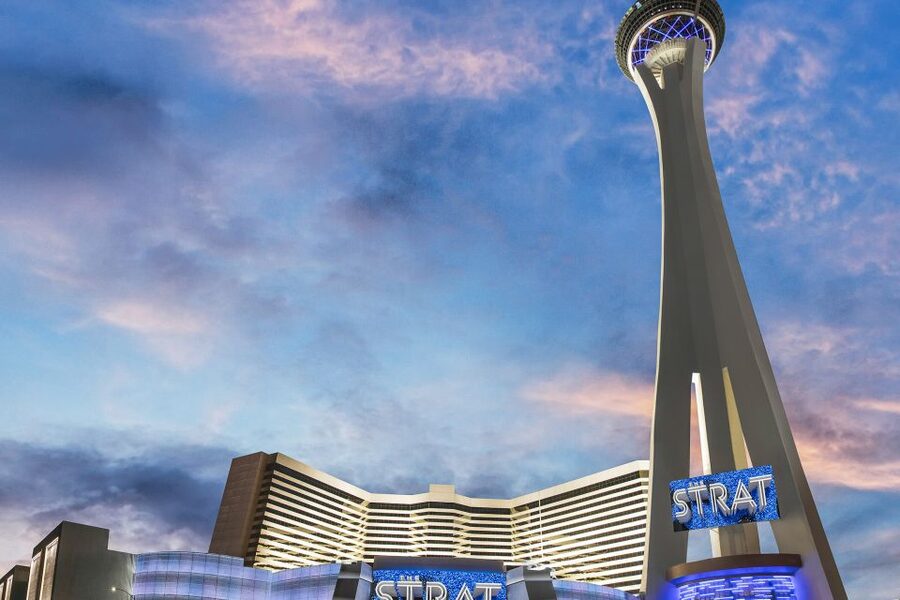 STRAT Tower Thrill Rides Admission - X-Scream: a slow pause over the edge
