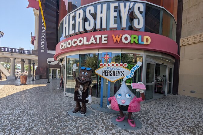 Sweet Side of Vegas: Chocolate and Candy Tour with Free Samples - Hershey’s Chocolate World in 15 minutes
