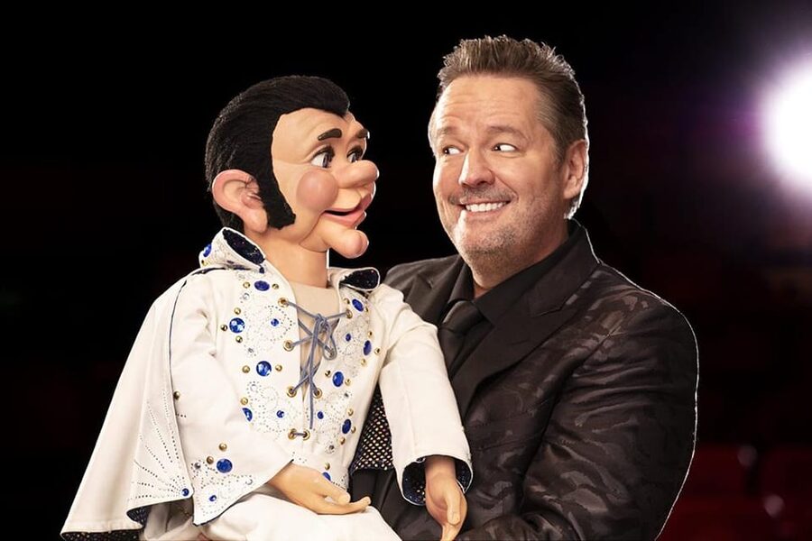 Terry Fator: One Man, a Hundred Voices, a Thousand Laughs! - Is the $56 Ticket Good Value?