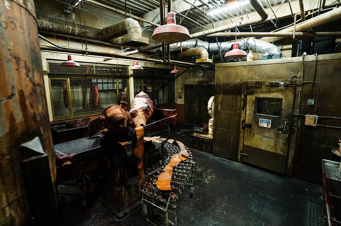 The Official SAW Escape Room in Las Vegas - How to play well as a team