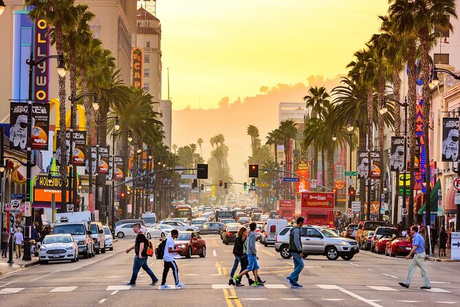Tour Los Angeles and Hollywood Small Group from Las Vegas - Rodeo Drive: famous storefronts in fifteen minutes