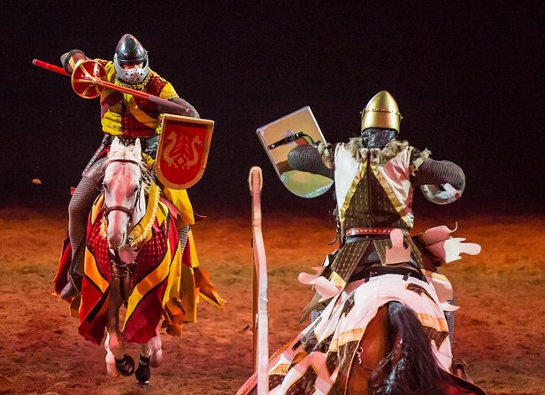 Tournament of Kings Dinner and Show at Excalibur Hotel and Casino - What arrives on your table without forks