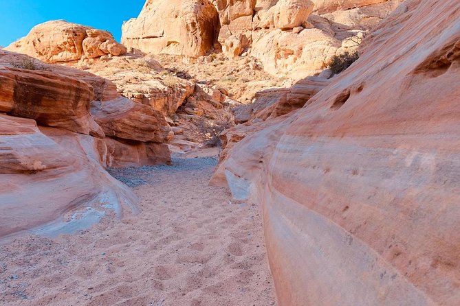 Valley of Fire/ Mojave Desert VIP Small Group Tour From Las Vegas - Key points at a glance