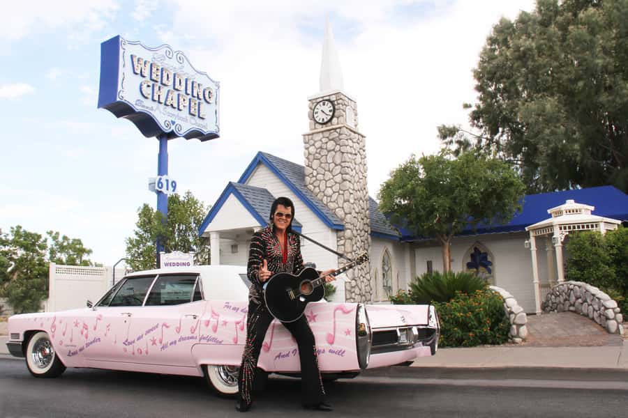 Vegas: Elvis-Themed Graceland Chapel Wedding or Vow Renewal - Flowers and small ceremony details