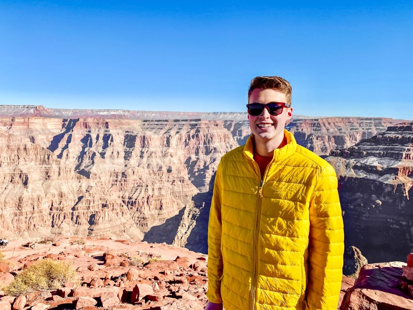 Vegas: Grand Canyon, Hoover Dam, Lunch/Skywalk Options, WiFi - The long coach ride is part of the bargain