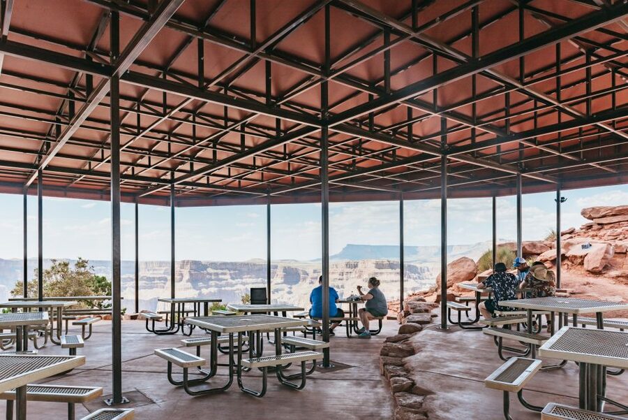 Vegas: Grand Canyon, Hoover Dam, Skywalk Option, & Two Meals - BBQ lunch at Guano Point