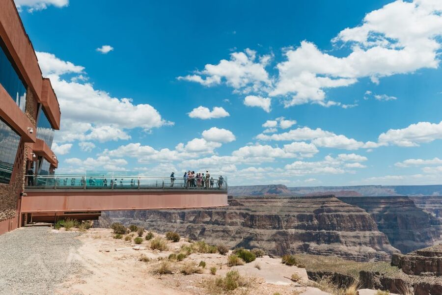 Vegas: Grand Canyon, Hoover Dam, Skywalk Option, & Two Meals - Food, comfort, and accessibility details
