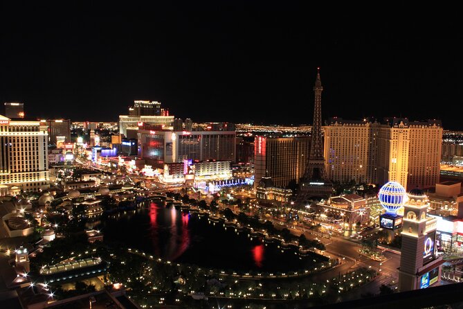 Vegas Secrets: Bars, Shopping, Limo and Dining Experience - What the private format adds