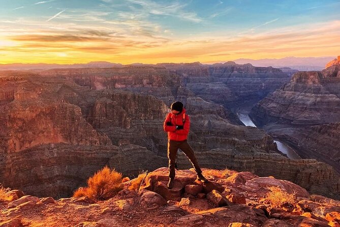 VIP Luxury Grand Canyon West and Hoover Dam with Skywalk - Key points to know before booking