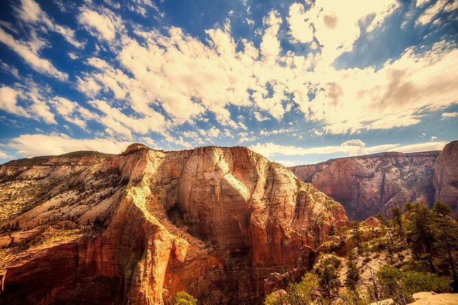 Zion and Bryce Canyon National Park Small Group Tour - Should you book it?